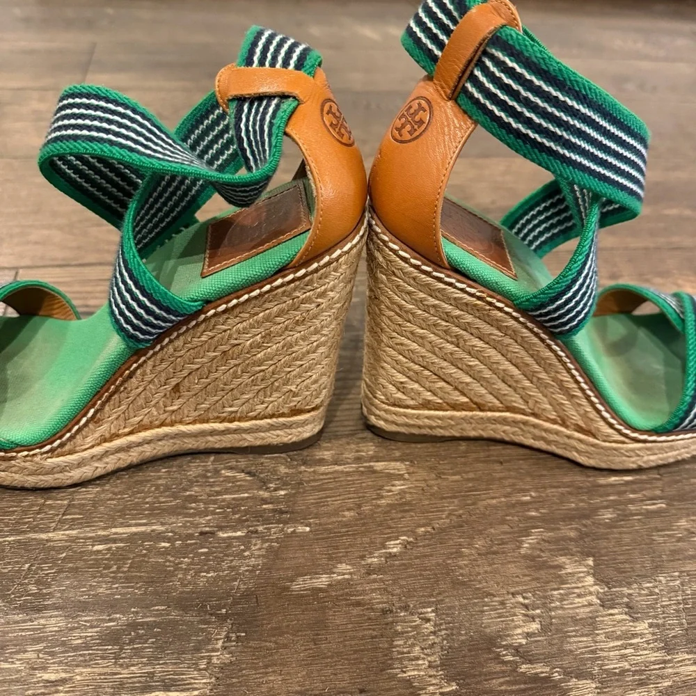 Tory Burch Frieda Women's Green/Blue Striped Espadrille Wedges‎ Size 7